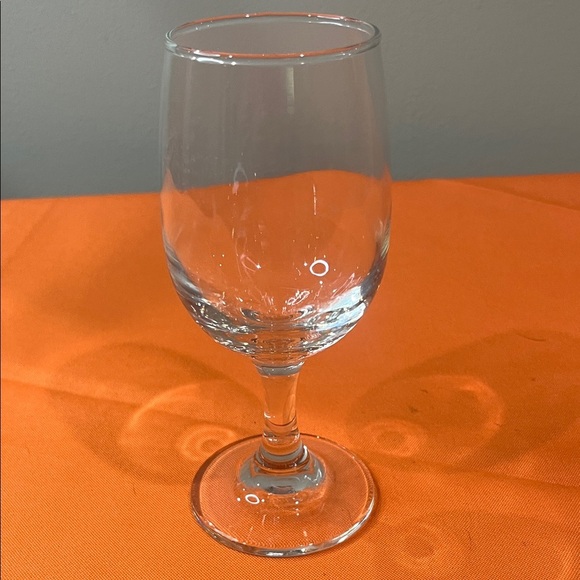 ⚡️⚡️⚡️Sleek Blue Crystal Wine Glass 1 glass - Picture 2 of 8